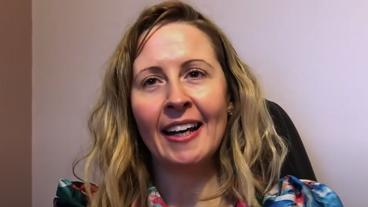 Dr Lynsey Quinn